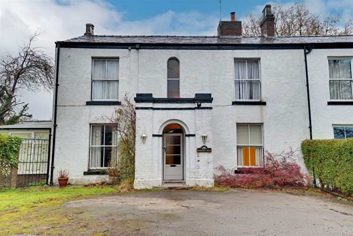 6 Bedroom Semi Detached House For Sale In Highfield Road, Congleton, CW12