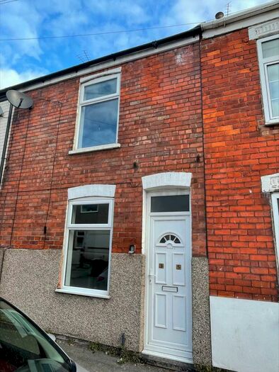 2 Bedroom Terraced House To Rent In Sidney Street, Cleethorpes, DN35