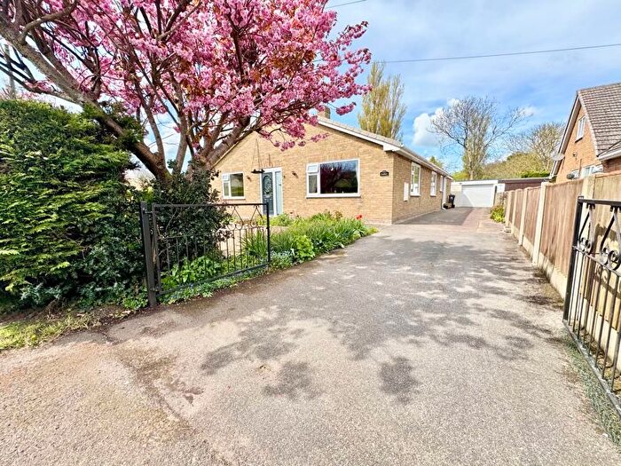 3 Bedroom Bungalow For Sale In Sea Lane, Saltfleet, LN11