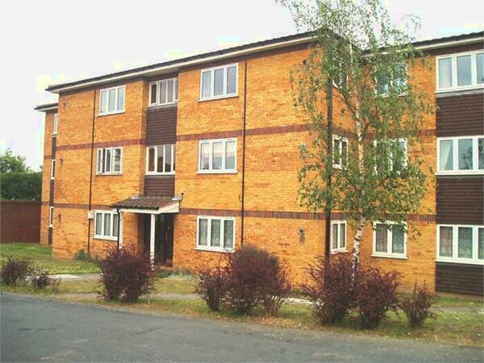 2 Bedroom Apartment To Rent In Fox Hollow Drive, Bexleyheath, DA7
