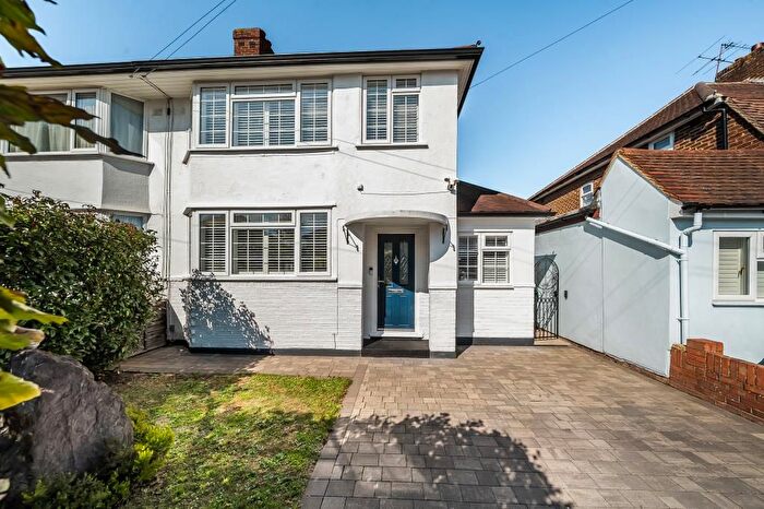 3 Bedroom Semi-Detached House To Rent In Hurstdene Avenue, Staines-Upon-Thames, TW18