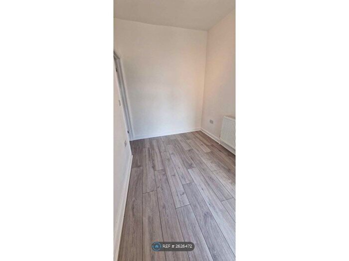 4 Bedroom Terraced House To Rent In Grasmere Road, London, SE25