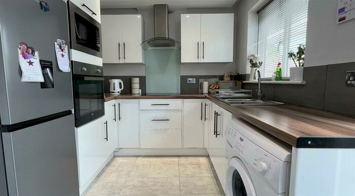 2 Bedroom Semi-Detached House For Sale In Paisley Park, Farnworth, Bolton, BL4