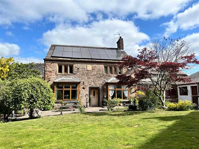 4 Bedroom Detached House For Sale In The Vicarage, Cheetham Hill Road, Stalybridge, SK15