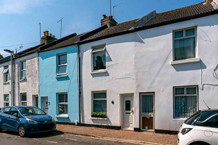 2 Bedroom Terraced House For Sale In Station Road, Worthing, BN11