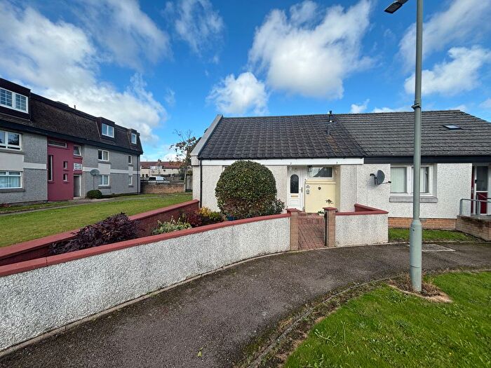 1 Bedroom Semi-Detached House For Sale In Hillside Place, Peterculter, Aberdeen City, AB14