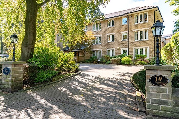 1 Bedroom Flat For Sale In The Manor, Ladywood Road, Oakwood, Leeds, LS8