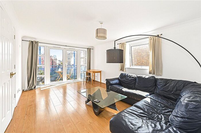 2 Bedroom Flat For Sale In Jardine Road, London, E1W