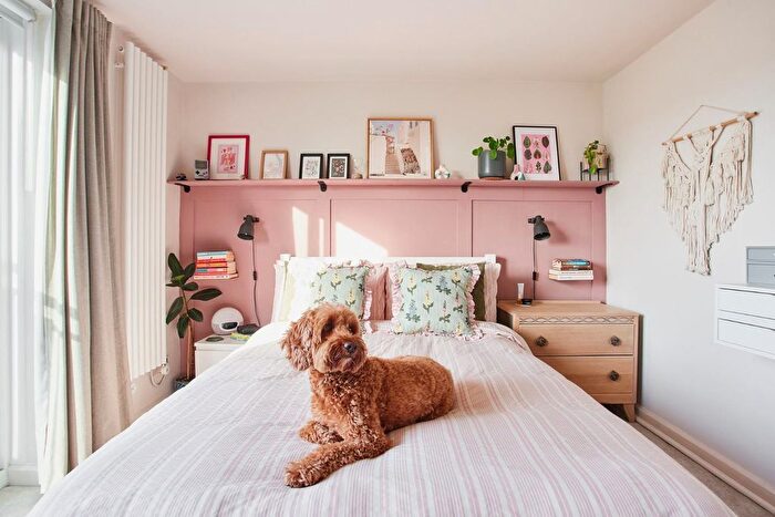 1 Bedroom Maisonette For Sale In Bedminster Down Road, Bedminster, BS13