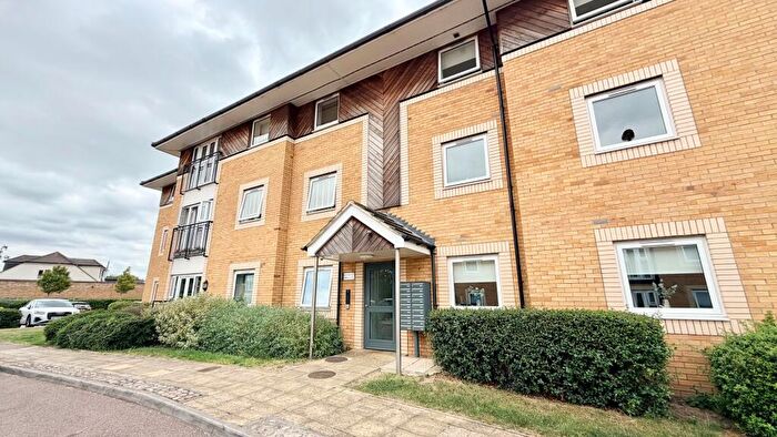 2 Bedroom Apartment To Rent In Stafford Avenue, Grangewood Court, Hornchurch, RM11