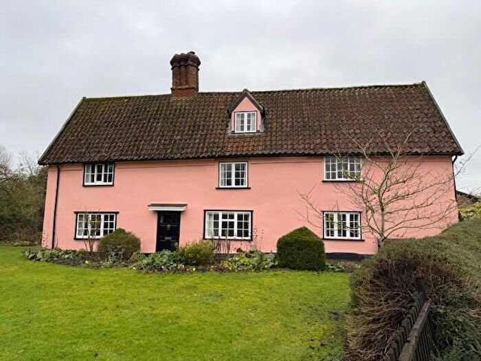 6 Bedroom Detached House To Rent In Spriggs Farm, Water End, Ashdon, CB10