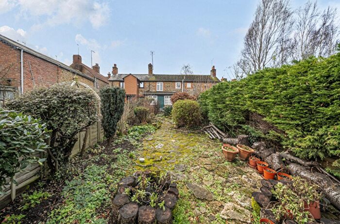 1 Bedroom Terraced House For Sale In Lechlade Road, Faringdon, Oxfordshire, SN7