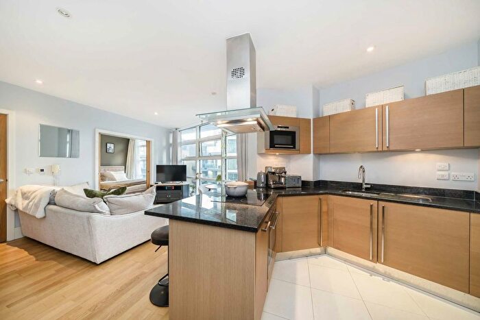 1 Bedroom Flat For Sale In Juniper Drive, Wandsworth, SW18