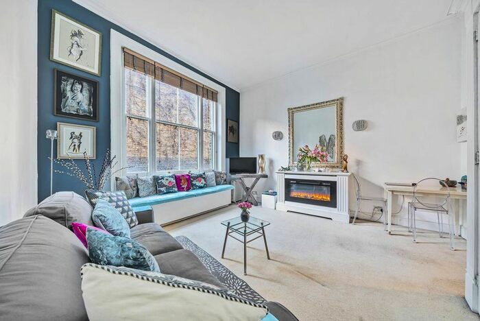 Studio To Rent In Old Brompton Road, Earls Court, London, SW5