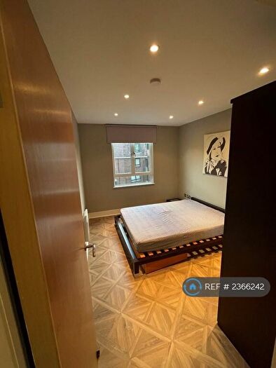 1 Bedroom Flat To Rent In Peckham, London, SE5