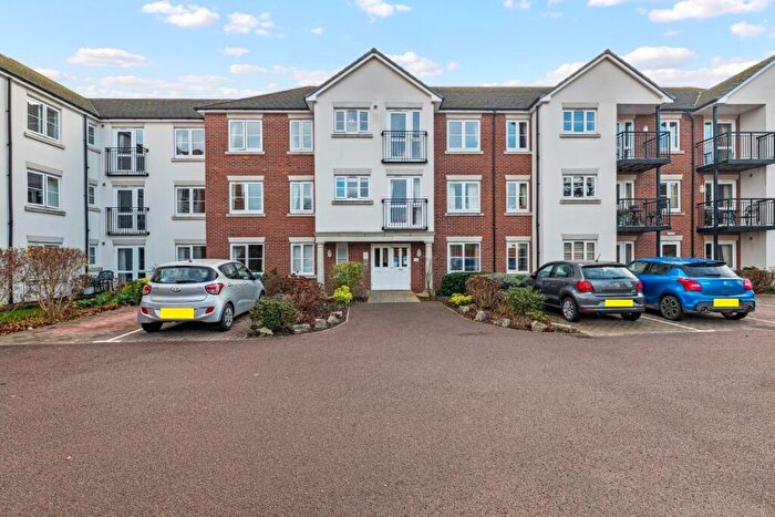 2 Bedroom Flat For Sale In Arlington Avenue, Leamington Spa, CV32
