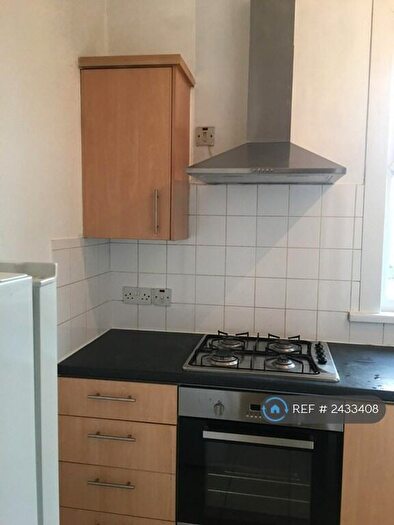 1 Bedroom Flat To Rent In Ingleby Road, Ilford, IG1