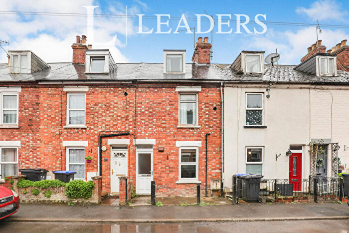 3 Bedroom House To Rent In Sidney Road, Woodford Halse, NN11