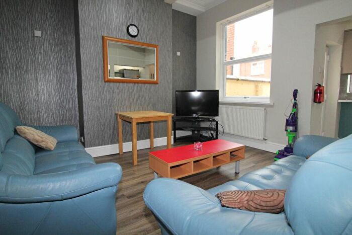 4 Bedroom Terraced House To Rent In Balfour Road, Preston, Lancashire, PR2