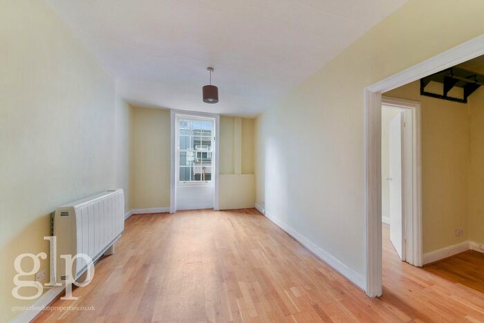 1 Bedroom Flat To Rent In Berwick Street, London, W1F