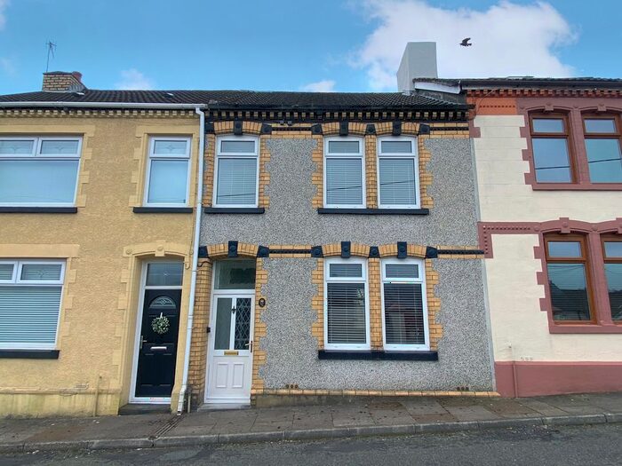 4 Bedroom Property To Rent In Garden Street, Ebbw Vale, NP23