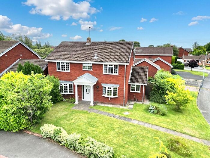 4 Bedroom Detached House For Sale In Meadow Close, Gnosall, ST20