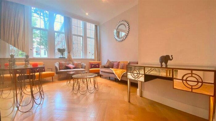 3 Bedroom Flat To Rent In Romney House, Marsham Street, London, SW1P