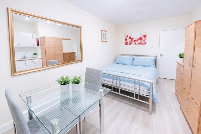 Studio To Rent In Cromwell Road, London, SW7