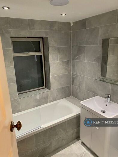 4 Bedroom Semi-Detached House To Rent In Harrow Drive, London, N9