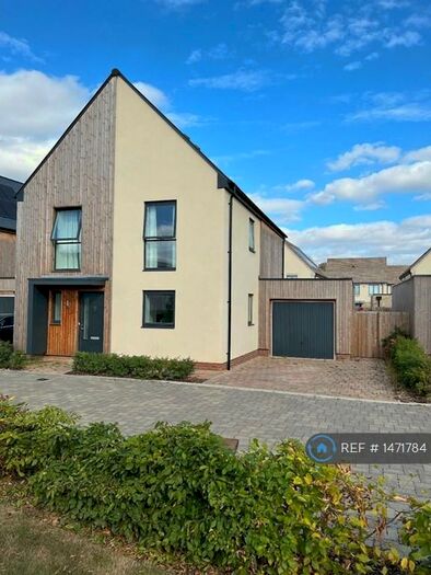 4 Bedroom Detached House To Rent In Blueberry Drive, Bicester, OX27