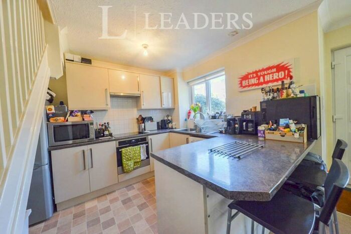 1 Bedroom End Of Terrace House To Rent In St Leonards Court, AL4