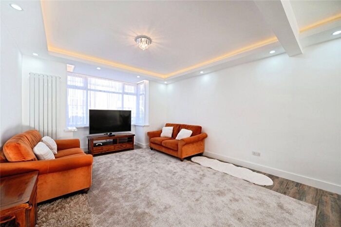 3 Bedroom Semi-detached House For Sale In Compton Road, Portsmouth, Hampshire, PO2