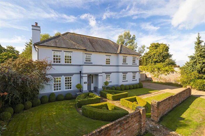5 Bedroom Detached House For Sale In Morgan Kirby Gardens, Nursery Lane, Sheldwich Lees, Sheldwich, ME13