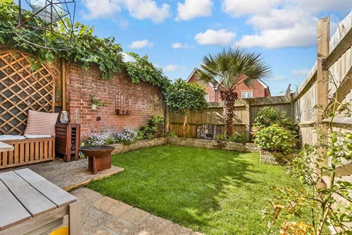 2 Bedroom Semi Detached House For Sale In Sandcross Lane, Reigate, Surrey, RH2