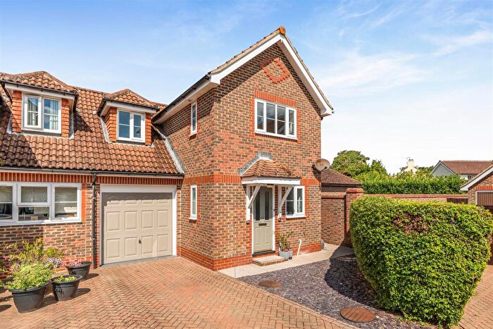 3 Bedroom Semi-Detached House For Sale In Boleyn Drive, Nyetimber, PO21
