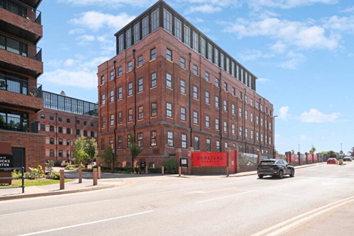 2 Bedroom Apartment To Rent In Memorial Avenue, The Factory Memorial Avenue, SL1