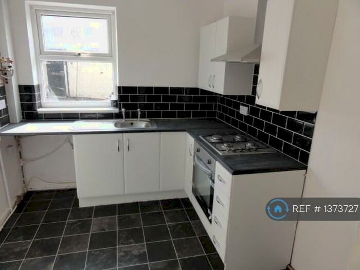 3 Bedroom Terraced House To Rent In Argyle Street South, Birkenhead, CH41