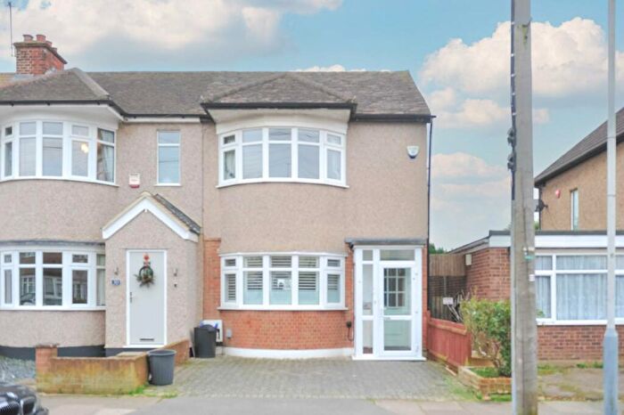 2 Bedroom House To Rent In Bessingby Road, Ruislip, HA4