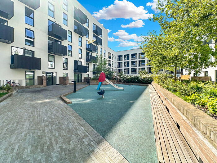 1 Bedroom Apartment For Sale In Burgess Springs, Chelmsford, CM1