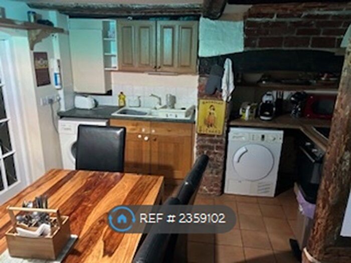 4 Bedroom Terraced House To Rent In Wincheap, Canterbury, CT1