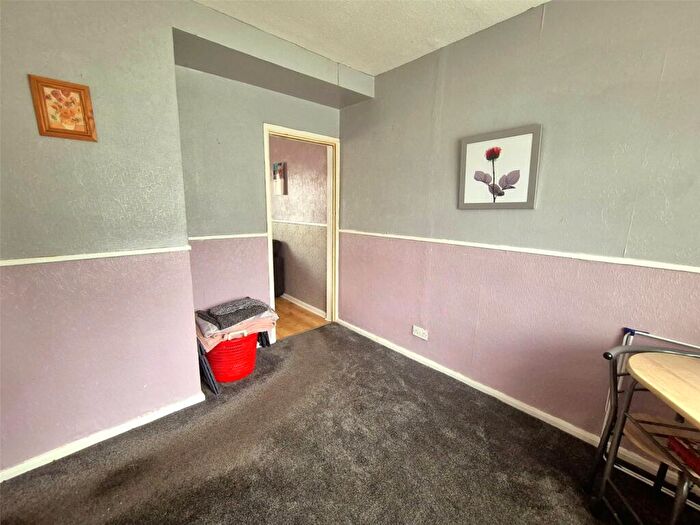 3 Bedroom Terraced House For Sale In Arnside Road, Nottingham, Nottinghamshire, NG5