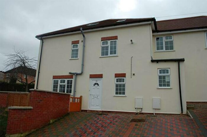 2 Bedroom Terraced House To Rent In Bernwood Road, Headington, OX3