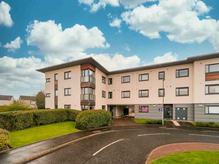 3 Bedroom Flat To Rent In Burnbrae Place, Corstorphine, Edinburgh, EH12