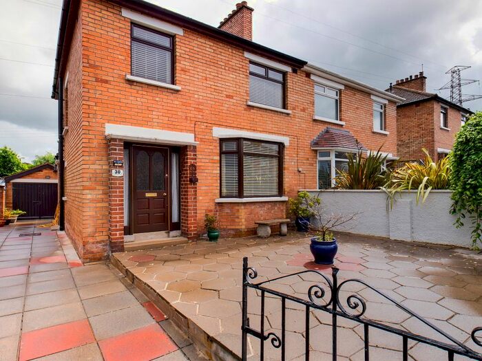3 Bedroom Semi-Detached House For Sale In Lead Hill Park, Belfast, BT6