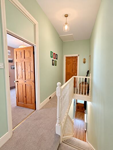 3 Bedroom Terraced House To Rent In Beaufort Road, BS5