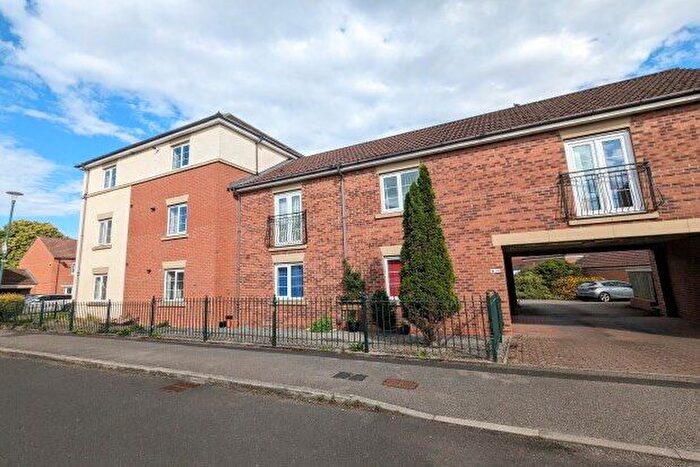 2 Bedroom Flat To Rent In Rainhill Way, Darlington, DL2