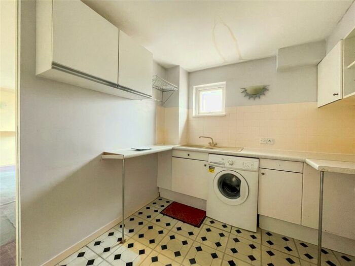 1 Bedroom Apartment For Sale In The Old Mill, Edward Street, BA13