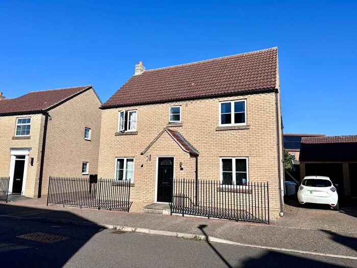 4 Bedroom Detached House For Sale In Columbine Road, Ely, Cambridgeshire, CB6