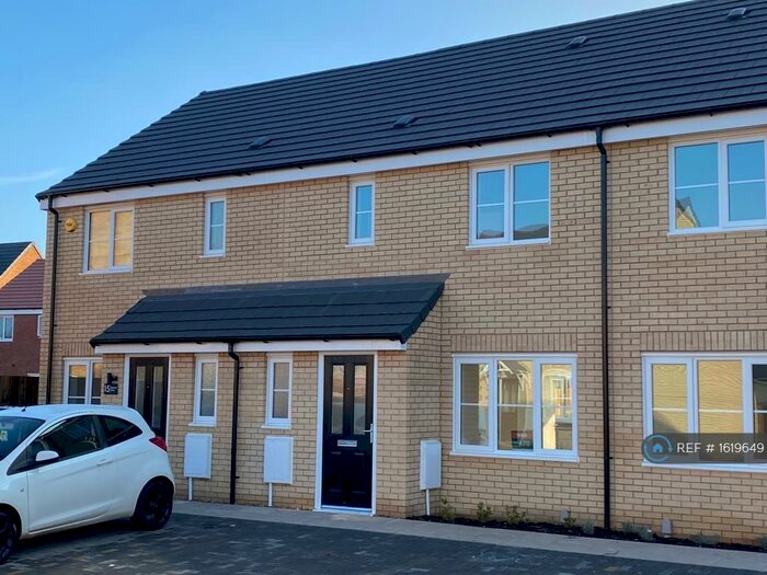 3 Bedroom Terraced House To Rent In Bellamy Drive, Bradwell, Great Yarmouth, NR31