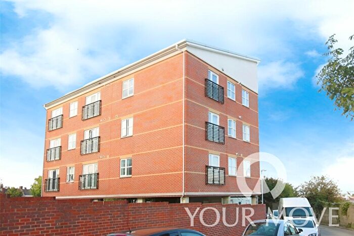 2 Bedroom Flat To Rent In Flat North Lawns Lawn Road, Northfleet, Gravesend, Kent, DA11